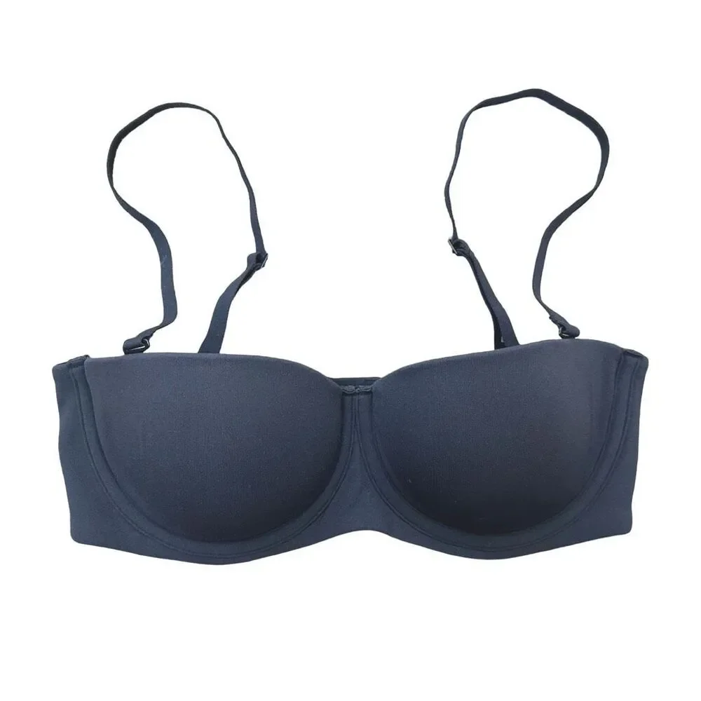 SKIMS Fits Everybody Strapless Bra - Size 32B - Onyx - Picture 7 of 8